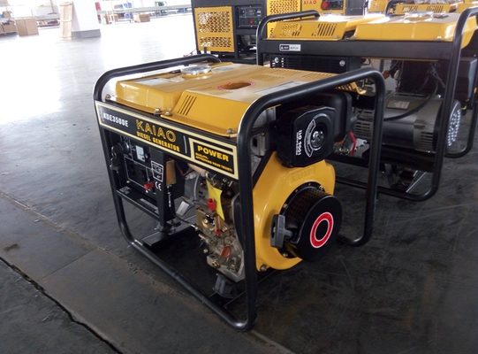 Elektrisches Miniaturanfangsdieselgenerator 3000 Watt mit Batterie vier Räder/17Ah
