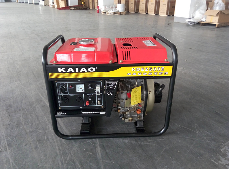 Kleine 2000 Watt-Dieselgenerator-tragbare Kraftstoffeffizienz 3000 U/min 50HZ 60HZ